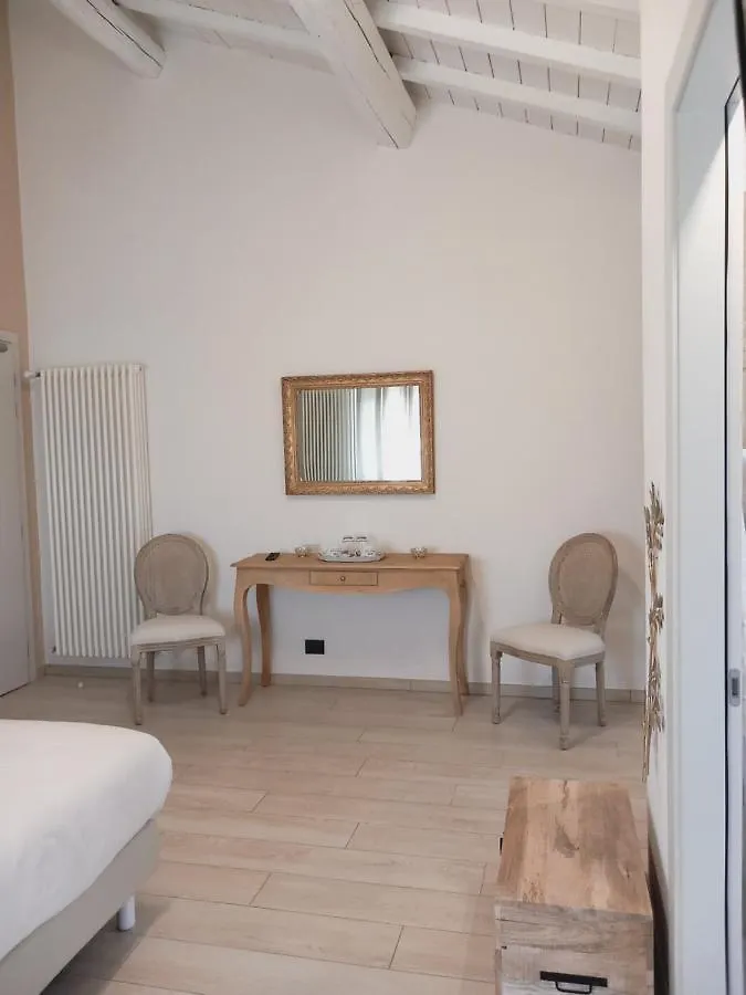 Gasthof La Corte Country Rooms Modena Italien